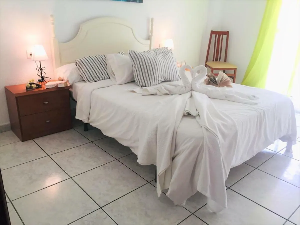 洛斯克里斯蒂亚诺斯 Debby House Sea And Sun Los Cristianos酒店 0*,